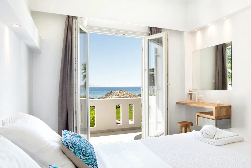 Golden Beach Hotel double room with a balcony opening towards the sea
